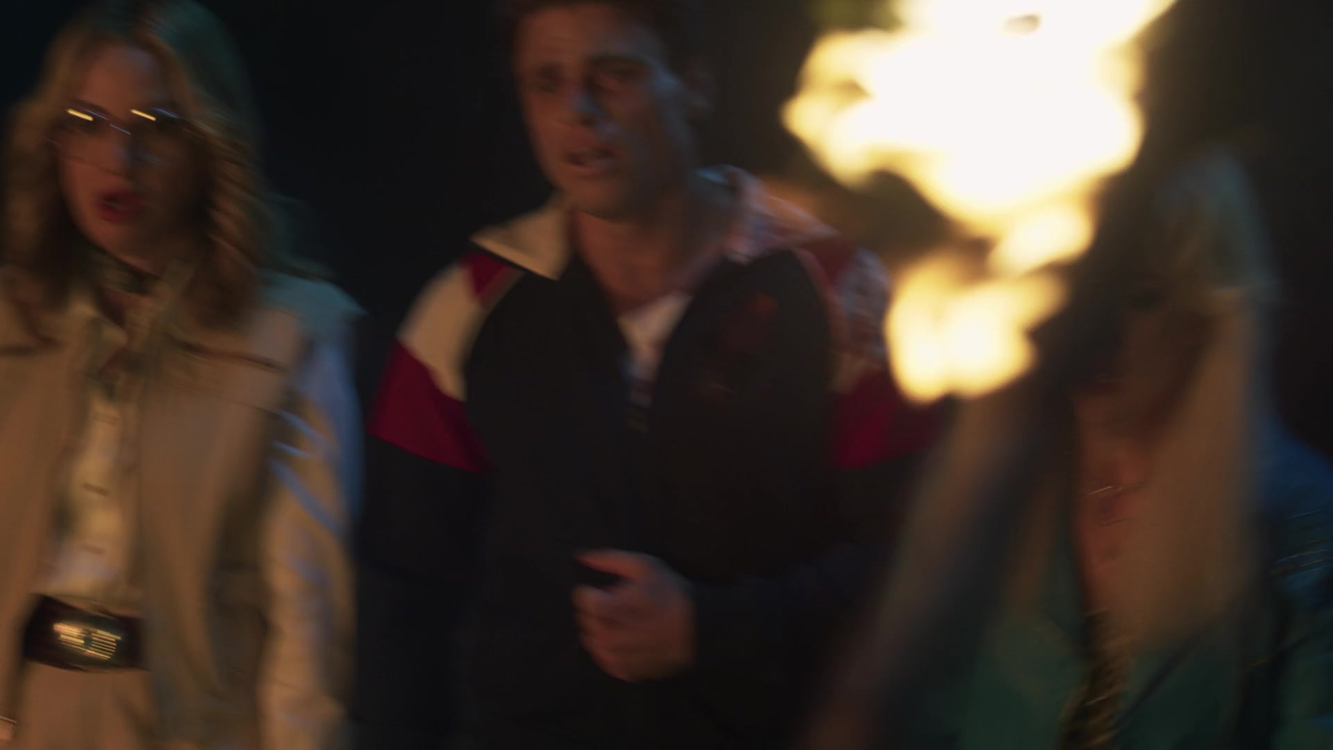 American_Horror_Story_S09E05_1984_Red_Dawn_1080p_IHBL_001240.jpg