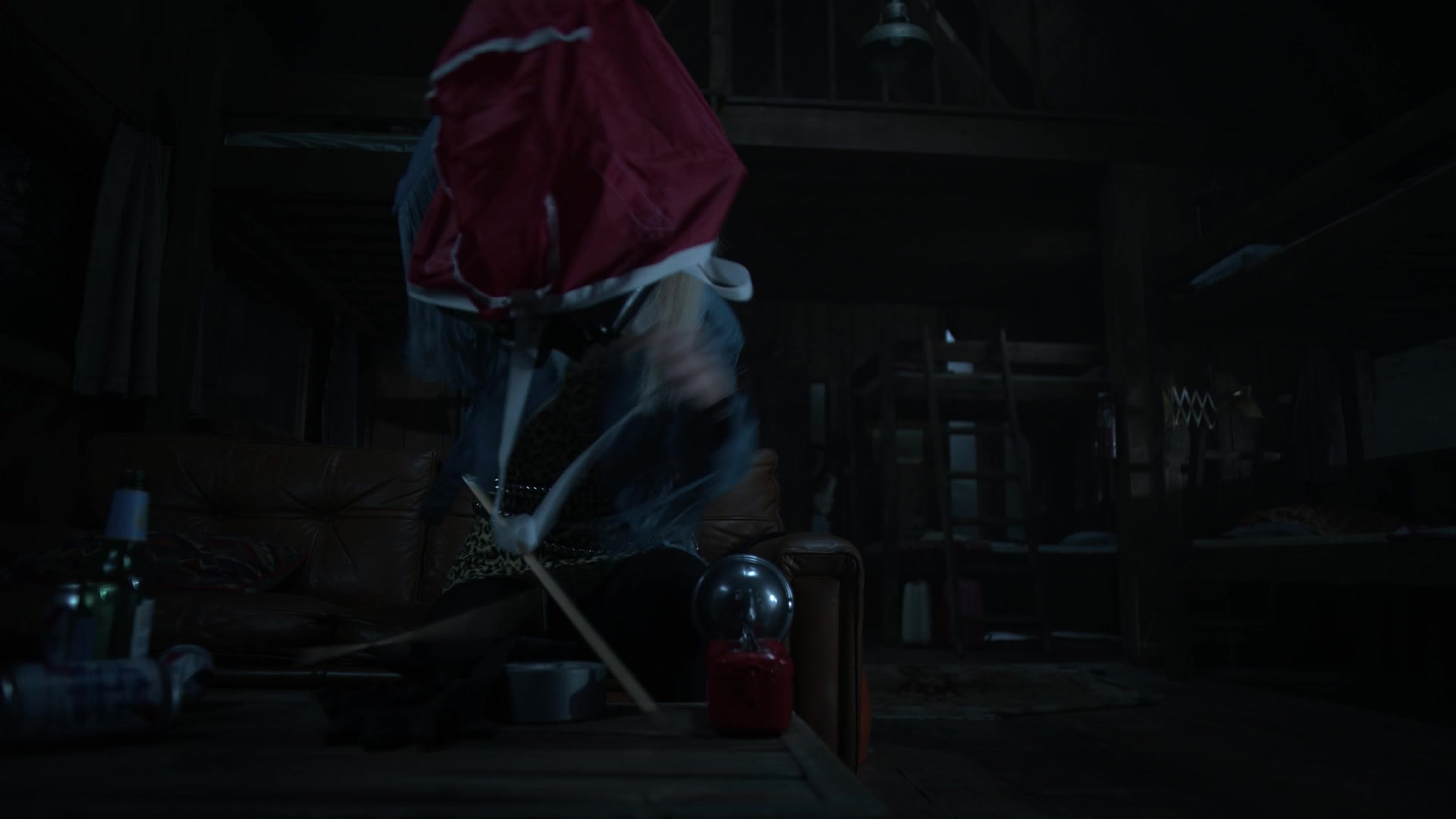 American_Horror_Story_S09E05_1984_Red_Dawn_1080p_IHBL_003162.jpg