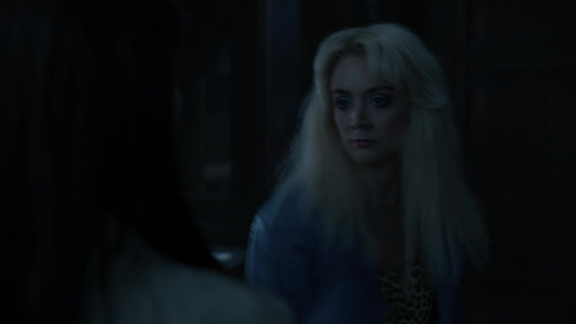 American_Horror_Story_S09E05_1984_Red_Dawn_1080p_IHBL_003245.jpg