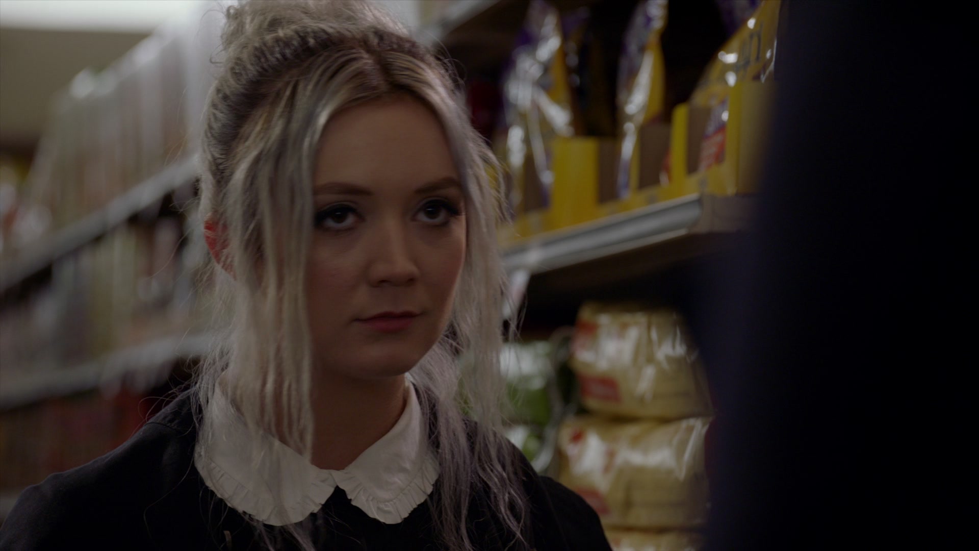 American_Horror_Story_S07_E04_11_9_1080p_BluRay_006096.jpg