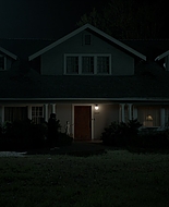 American_Horror_Story_S07_E04_11_9_1080p_BluRay_006240.jpg