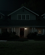 American_Horror_Story_S07_E04_11_9_1080p_BluRay_006252.jpg
