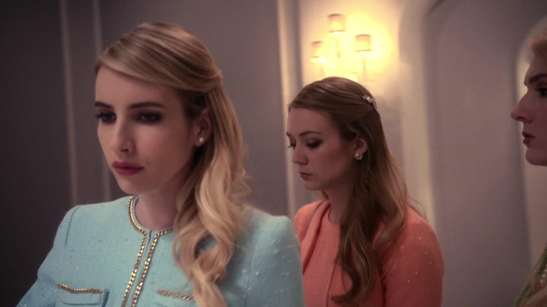 Scream_Queens_2015_S01E01E02_Pilot-Hell_Week_00578.jpg Scream_Queens_2015_S01E01E02_Pilot-Hell_Week_00578.jpg
