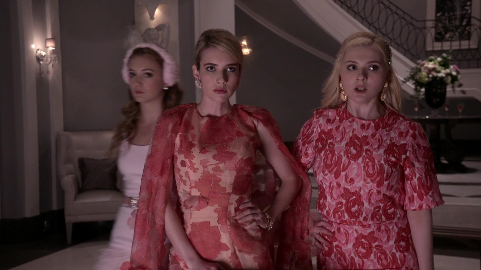 Scream_Queens_2015_S01E01E02_Pilot-Hell_Week_02522.jpg