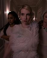 Scream_Queens_2015_S01E01E02_Pilot-Hell_Week_03919.jpg