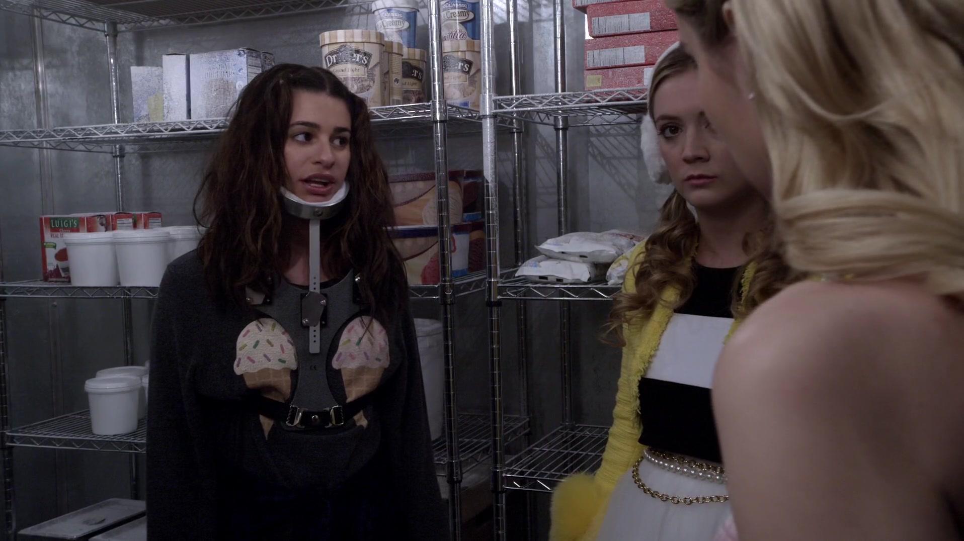 Scream_Queens_2015_S01E01E02_Pilot-Hell_Week_07438.jpg