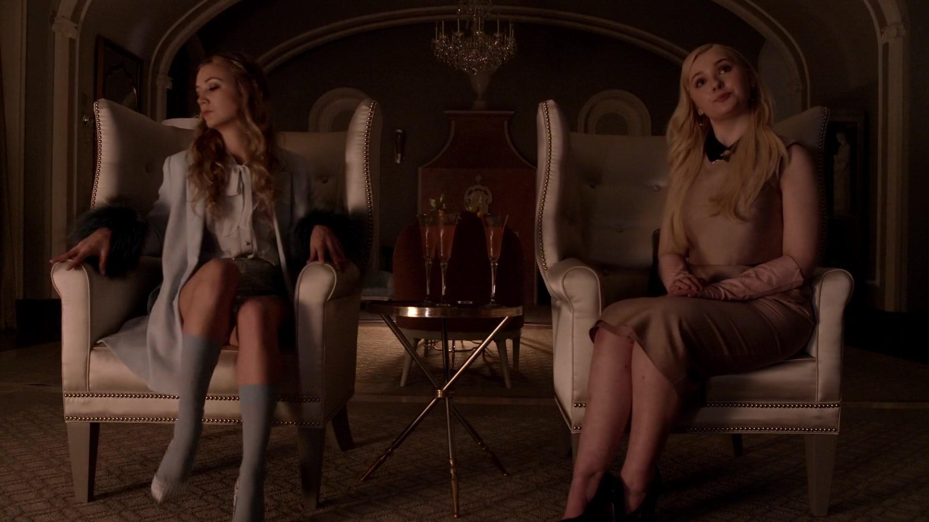 Scream_Queens_2015_S01E01E02_Pilot-Hell_Week_11420.jpg