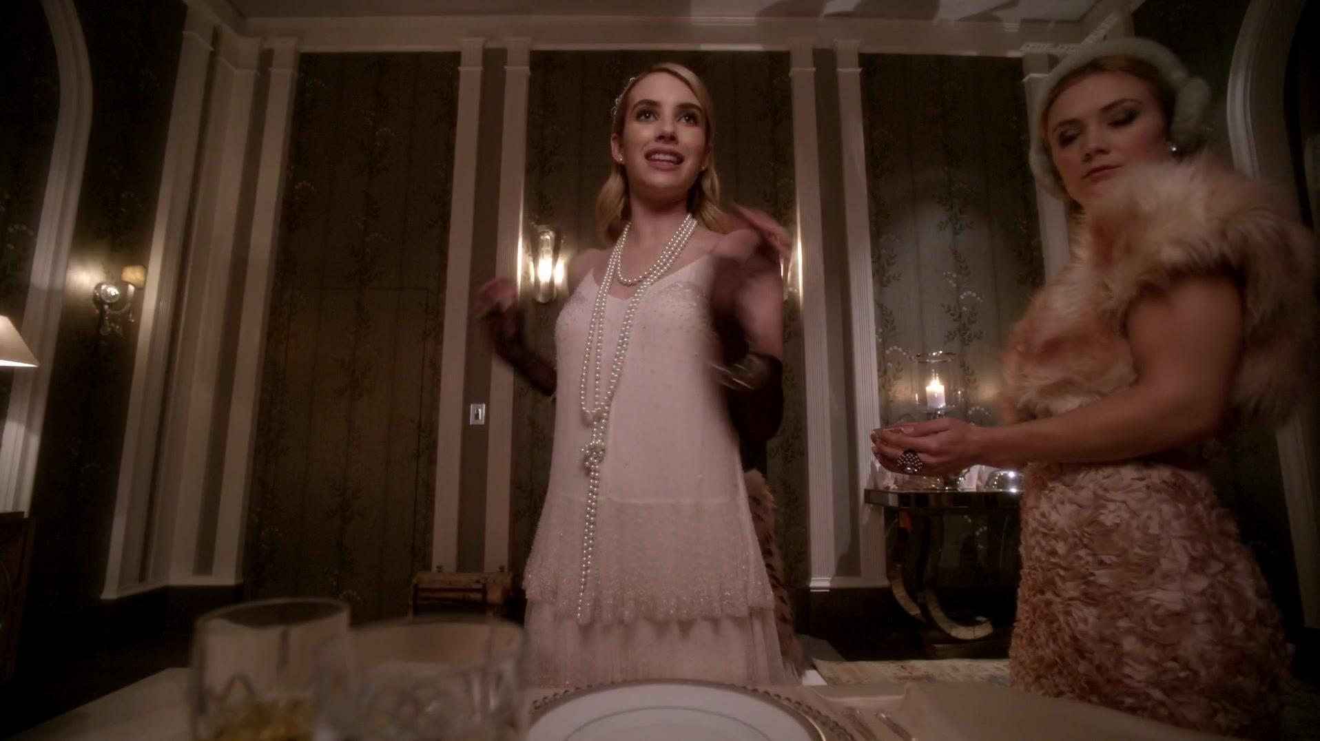 Scream_Queens_2015_S01E01E02_Pilot-Hell_Week_12218.jpg