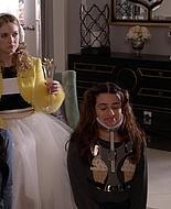 Scream_Queens_2015_S01E01E02_Pilot-Hell_Week_07137.jpg