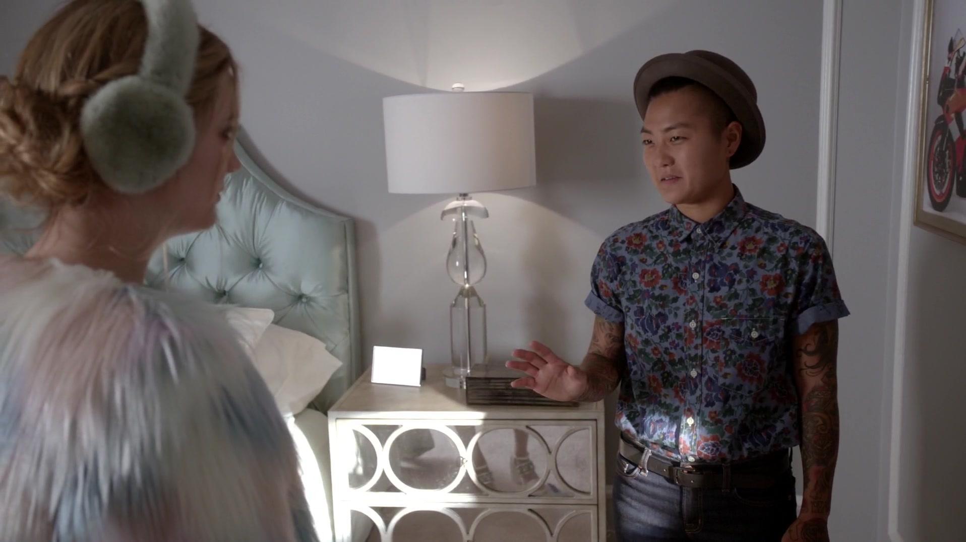 Scream_Queens_2015_S01E03_Chainsaw_3229.jpg