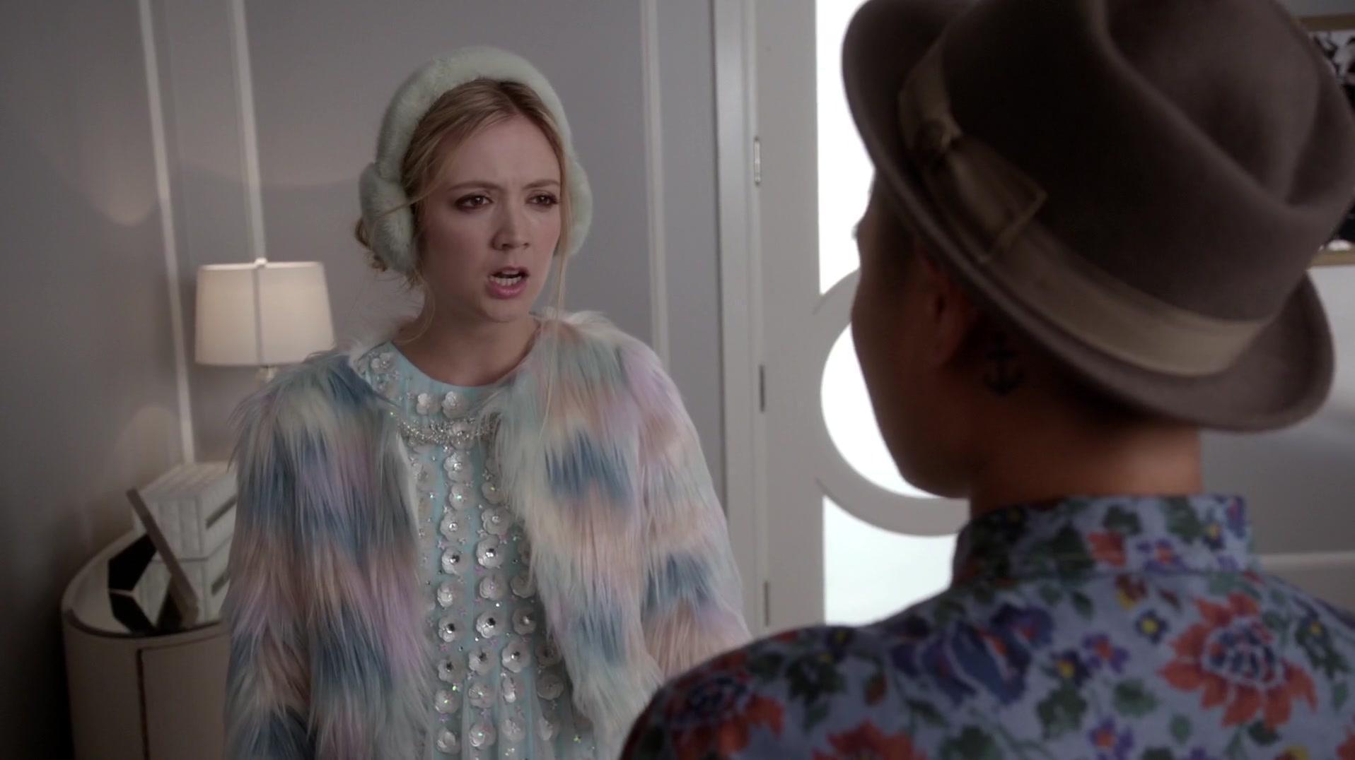 Scream_Queens_2015_S01E03_Chainsaw_3234.jpg