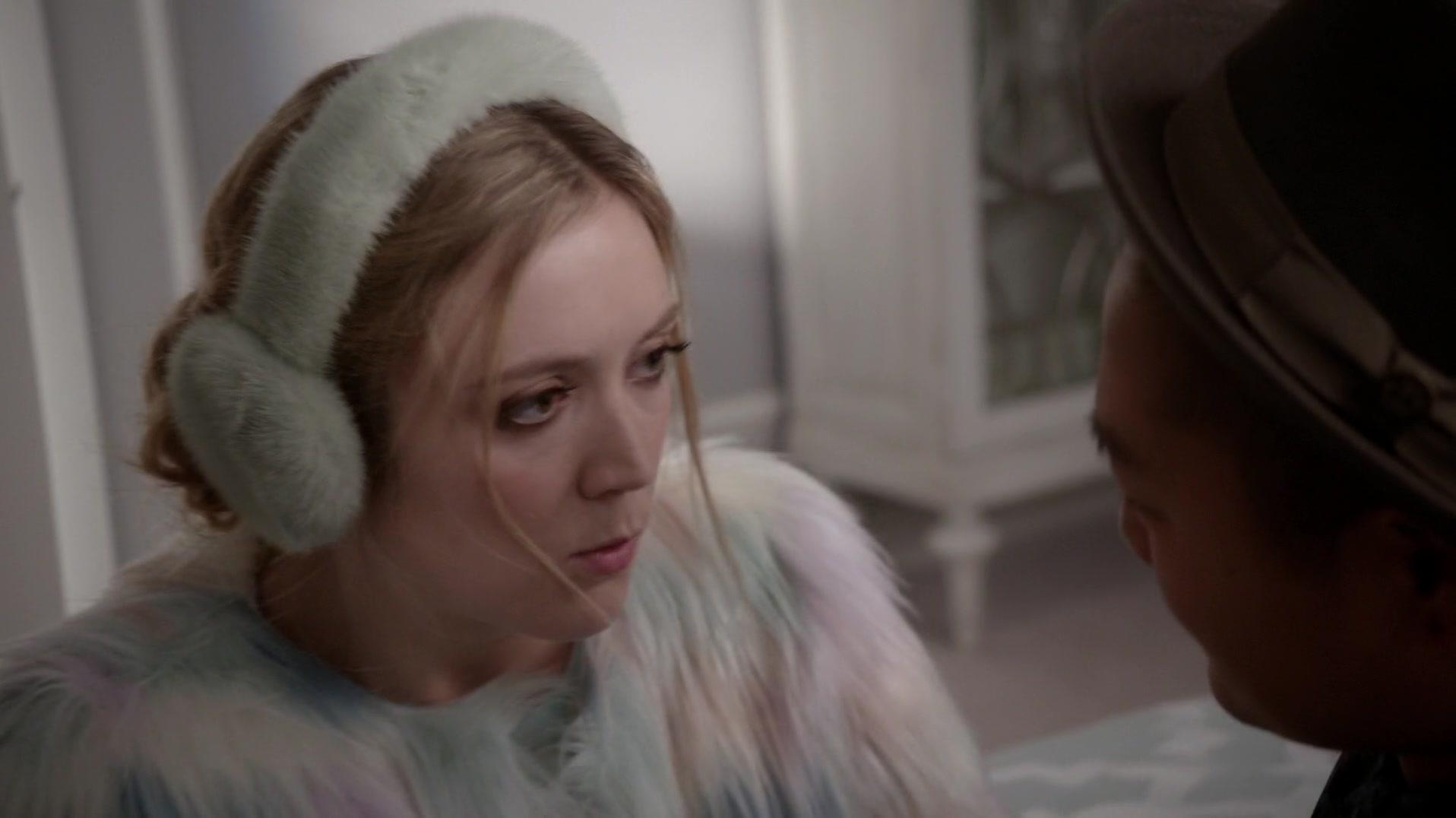 Scream_Queens_2015_S01E03_Chainsaw_3279.jpg