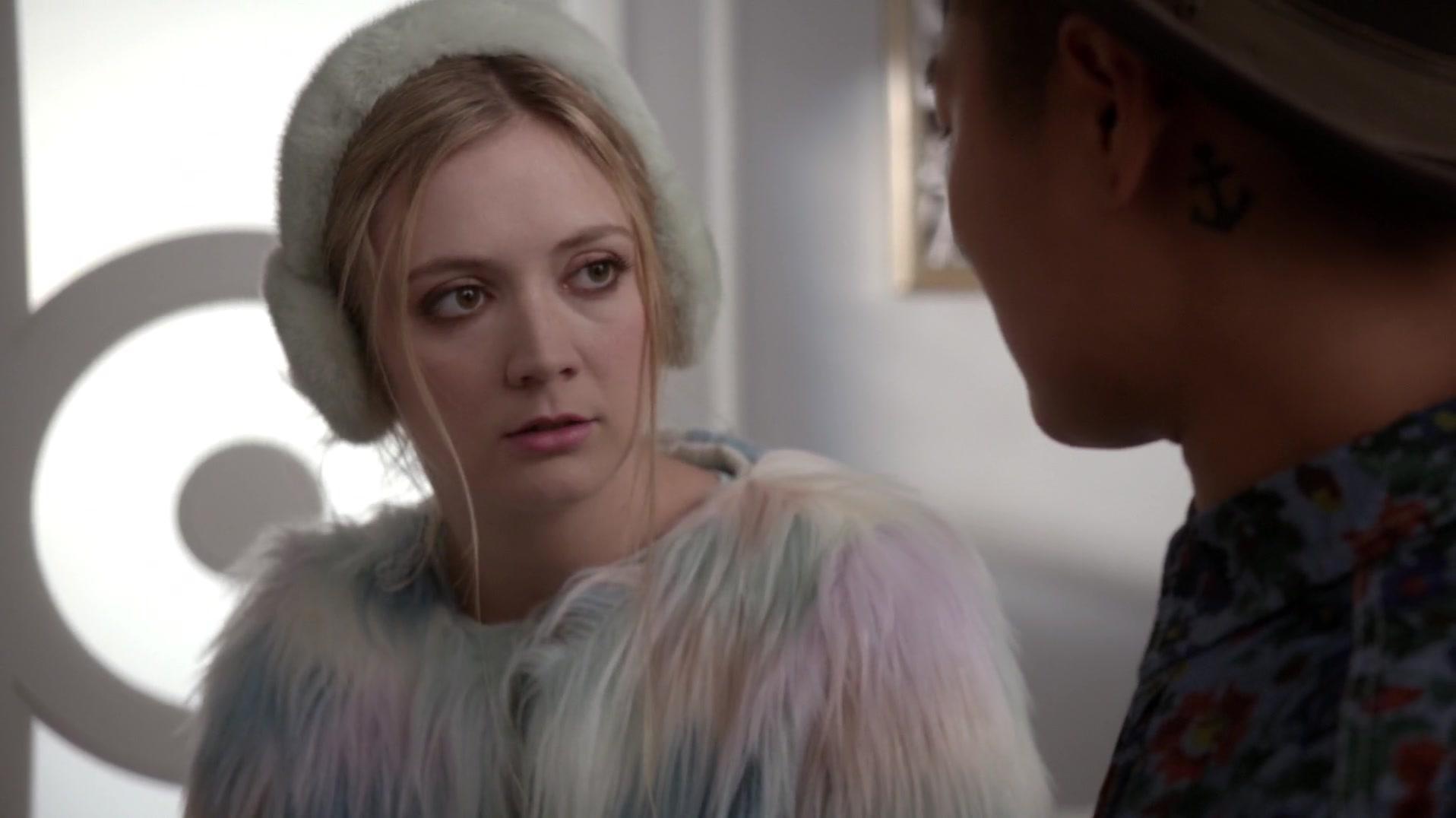 Scream_Queens_2015_S01E03_Chainsaw_3299.jpg