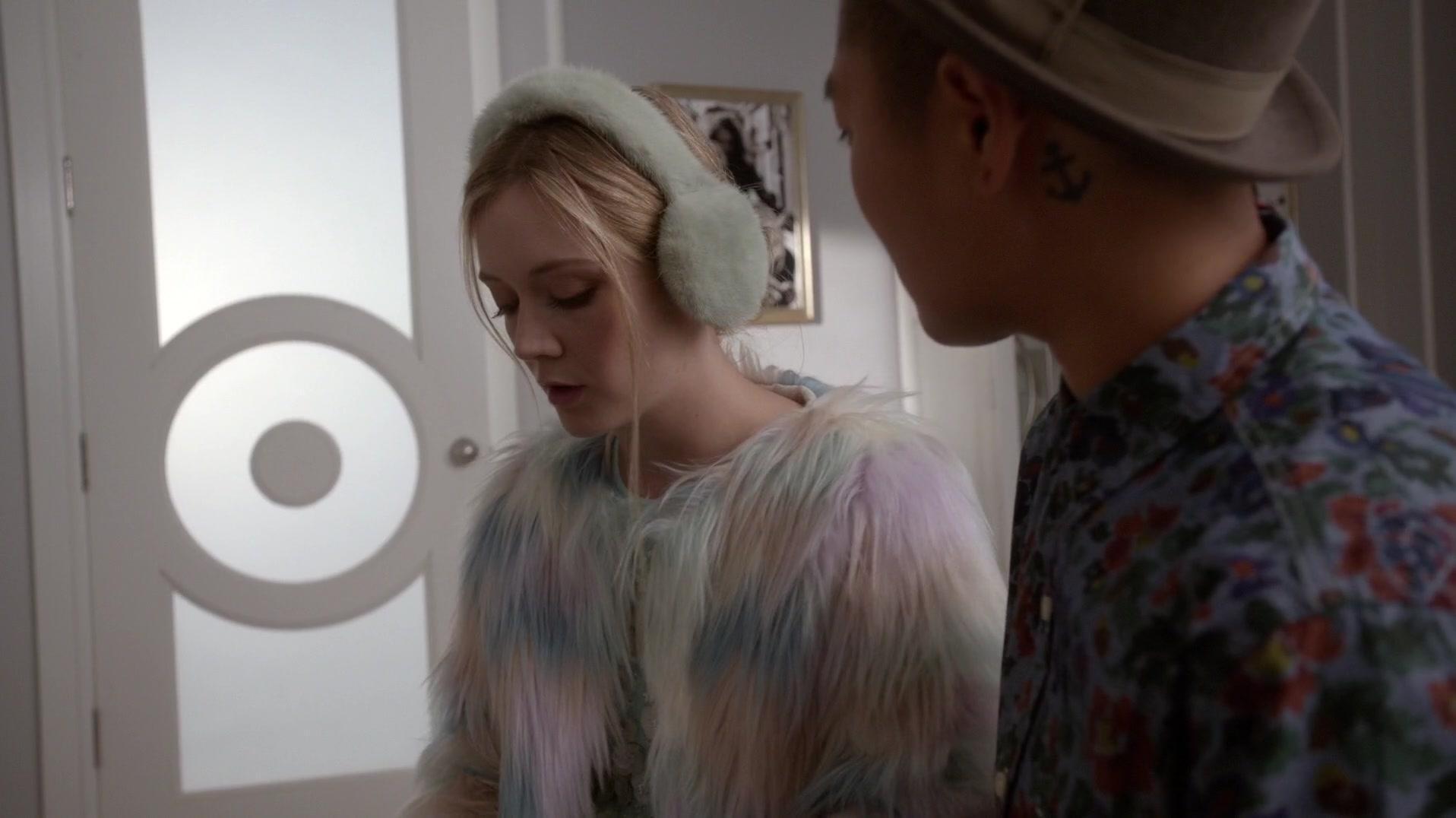 Scream_Queens_2015_S01E03_Chainsaw_3304.jpg