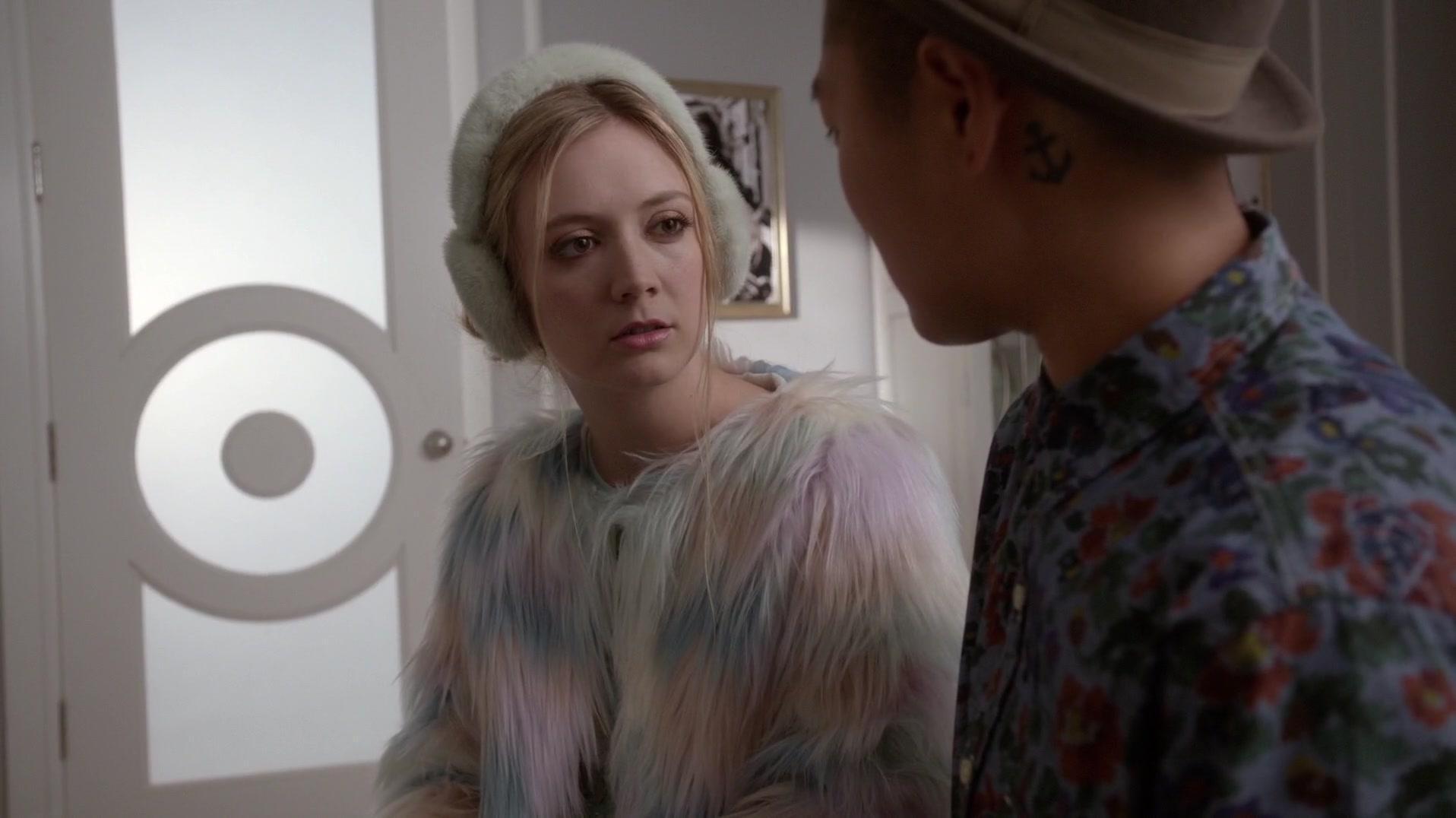 Scream_Queens_2015_S01E03_Chainsaw_3319.jpg