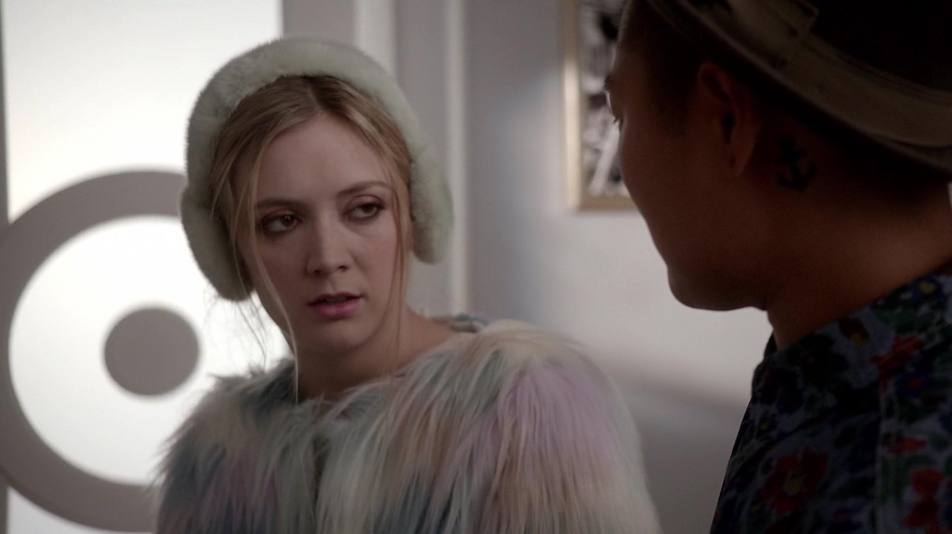 Scream_Queens_2015_S01E03_Chainsaw_3363.jpg