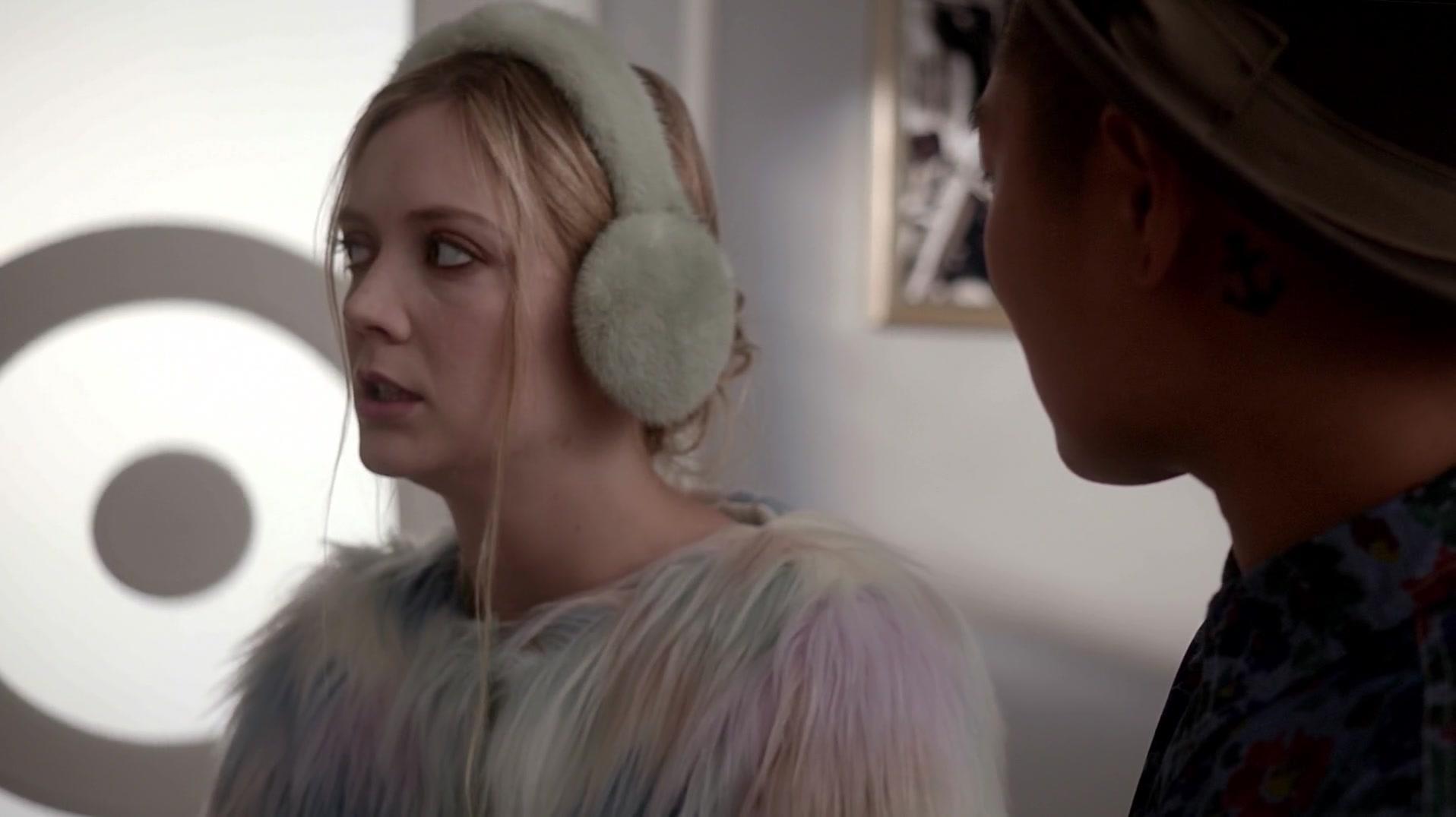 Scream_Queens_2015_S01E03_Chainsaw_3479.jpg