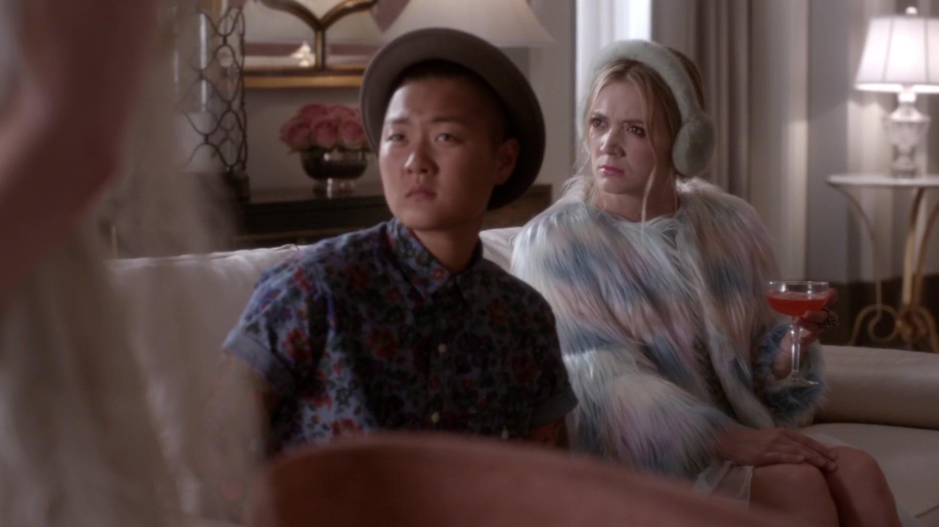 Scream_Queens_2015_S01E03_Chainsaw_3805.jpg Scream_Queens_2015_S01E03_Chainsaw_3805.jpg