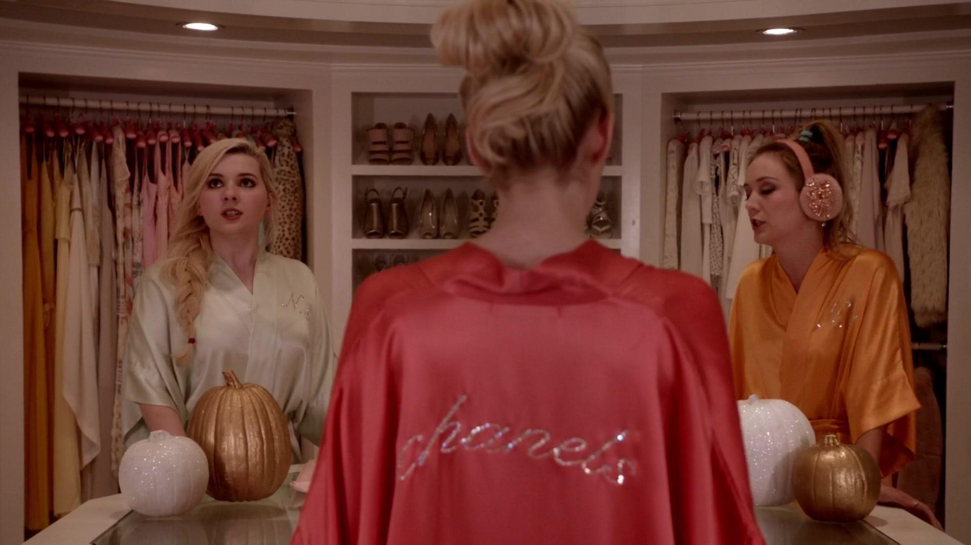 Scream_Queens_2015_S01E04_Haunted_House_2375.jpg