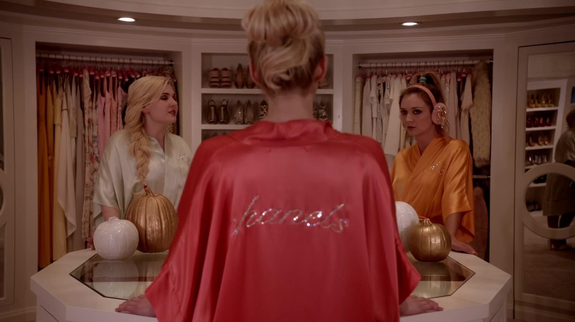 Scream_Queens_2015_S01E04_Haunted_House_2419.jpg