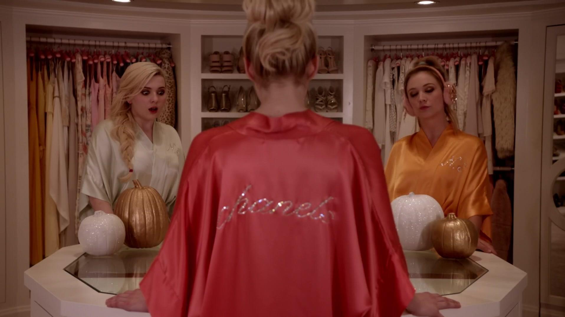 Scream_Queens_2015_S01E04_Haunted_House_2436.jpg