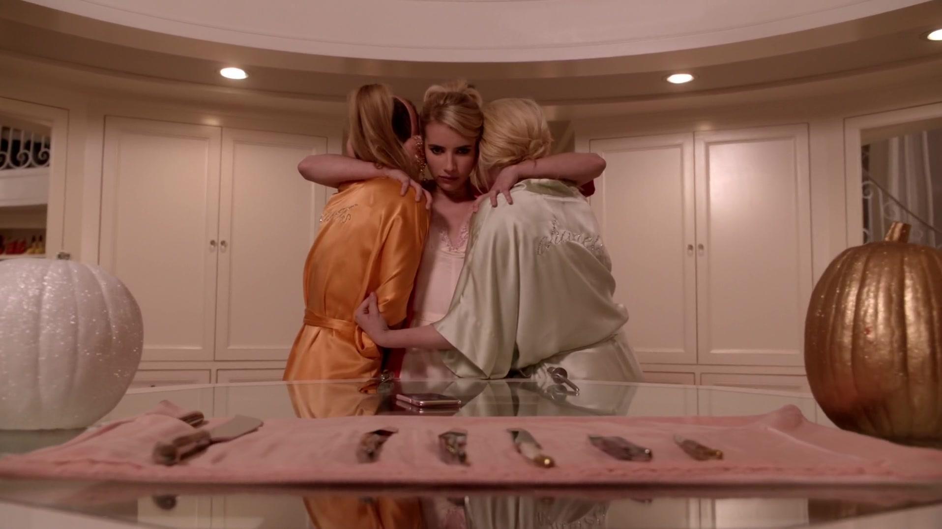 Scream_Queens_2015_S01E04_Haunted_House_2466.jpg