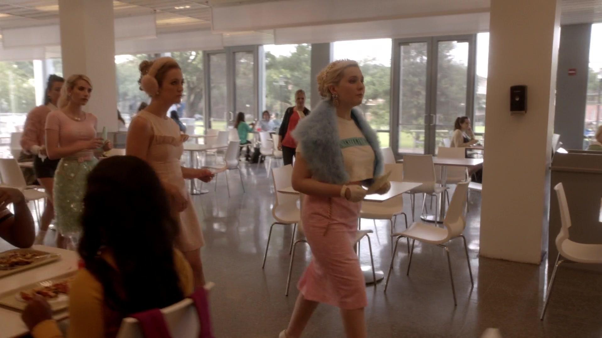 Scream_Queens_2015_S01E04_Haunted_House_4513.jpg