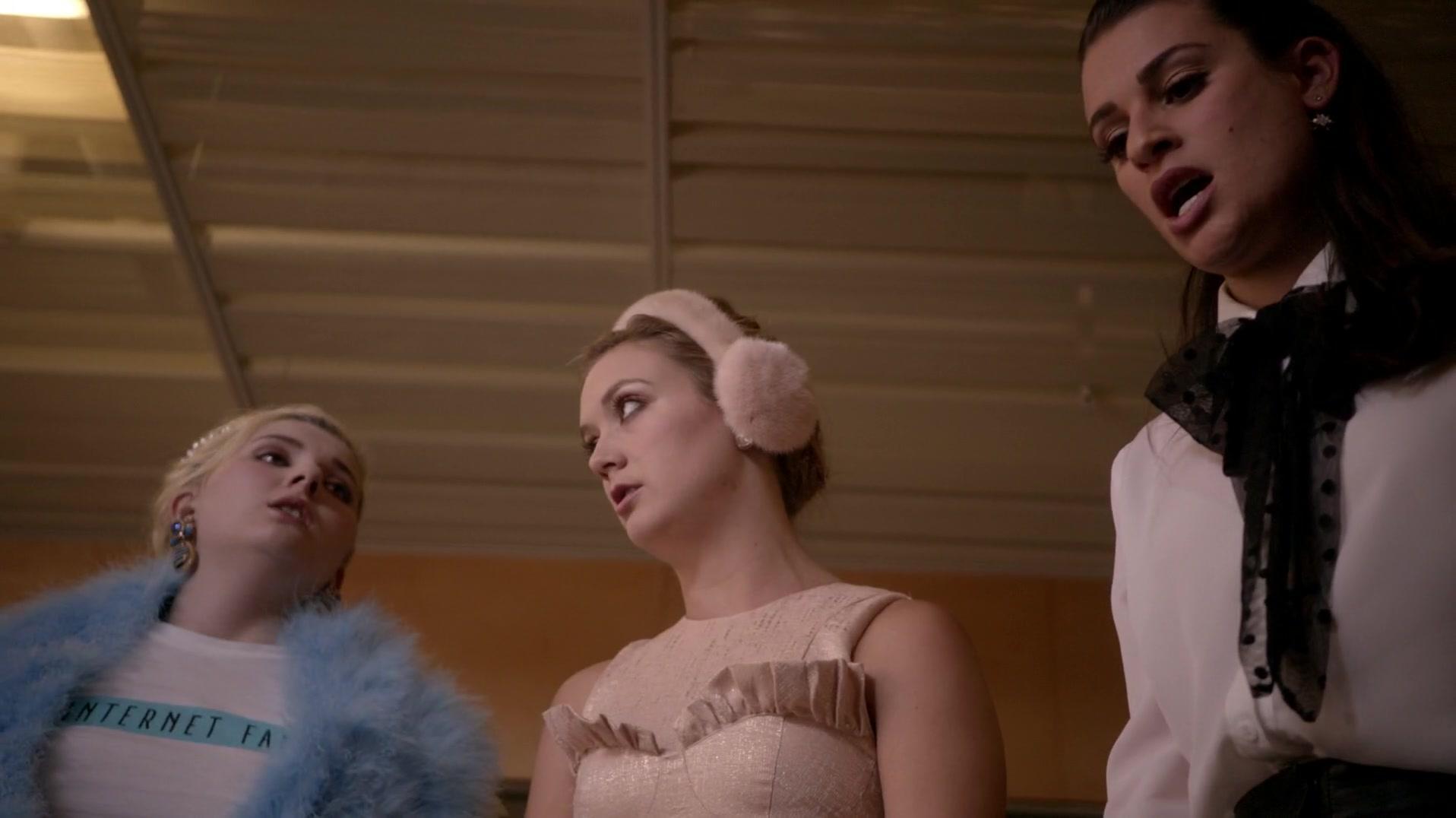 Scream_Queens_2015_S01E04_Haunted_House_4942.jpg
