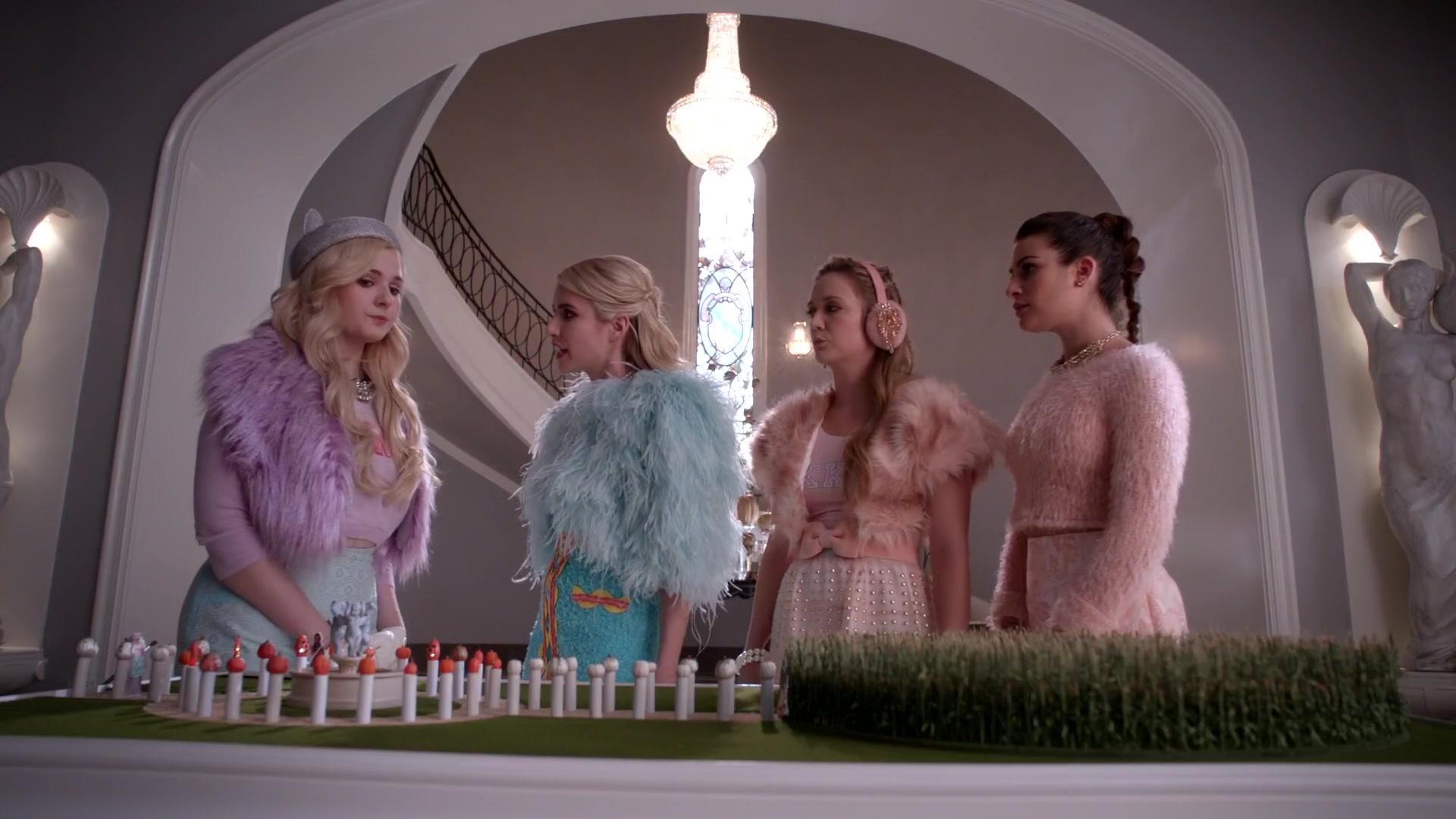 Scream_Queens_2015_S01E05_Pumpkin_Patch_1080p_0296.jpg