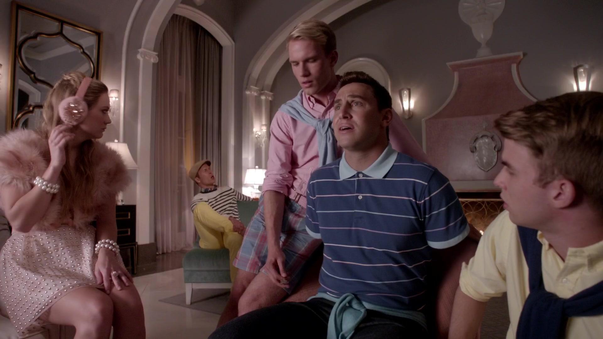 Scream_Queens_2015_S01E05_Pumpkin_Patch_1080p_0978.jpg