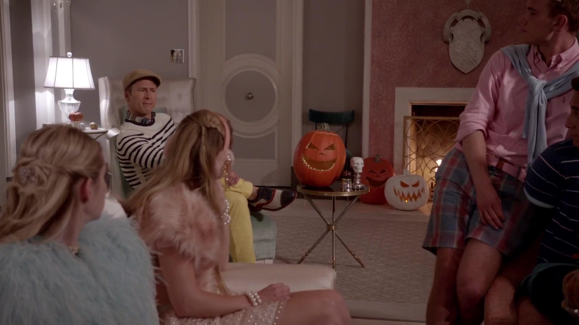 Scream_Queens_2015_S01E05_Pumpkin_Patch_1080p_1034.jpg