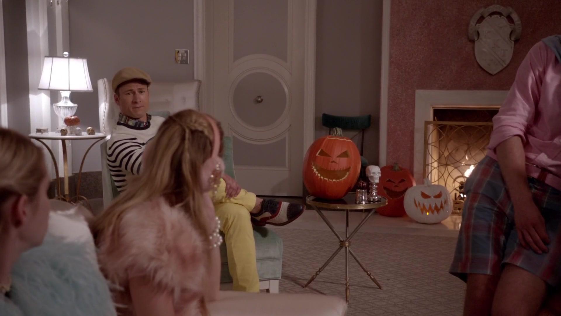 Scream_Queens_2015_S01E05_Pumpkin_Patch_1080p_1040.jpg