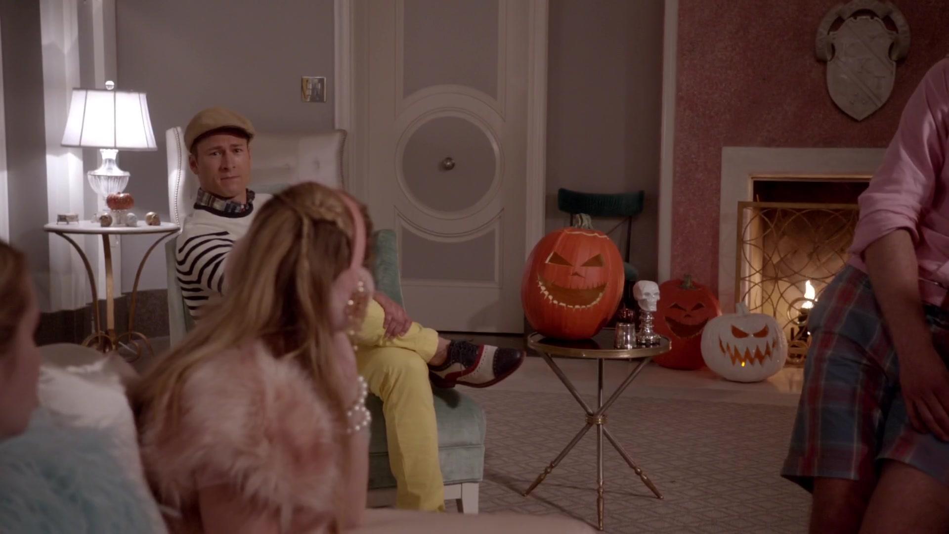Scream_Queens_2015_S01E05_Pumpkin_Patch_1080p_1042.jpg