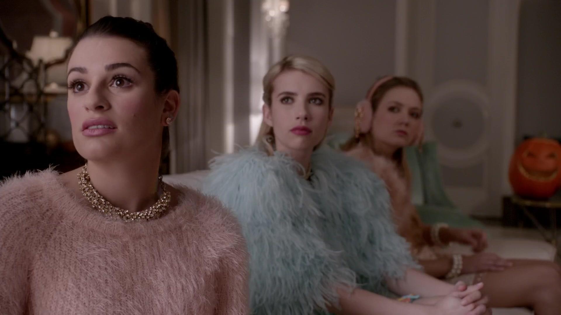 Scream_Queens_2015_S01E05_Pumpkin_Patch_1080p_1169.jpg