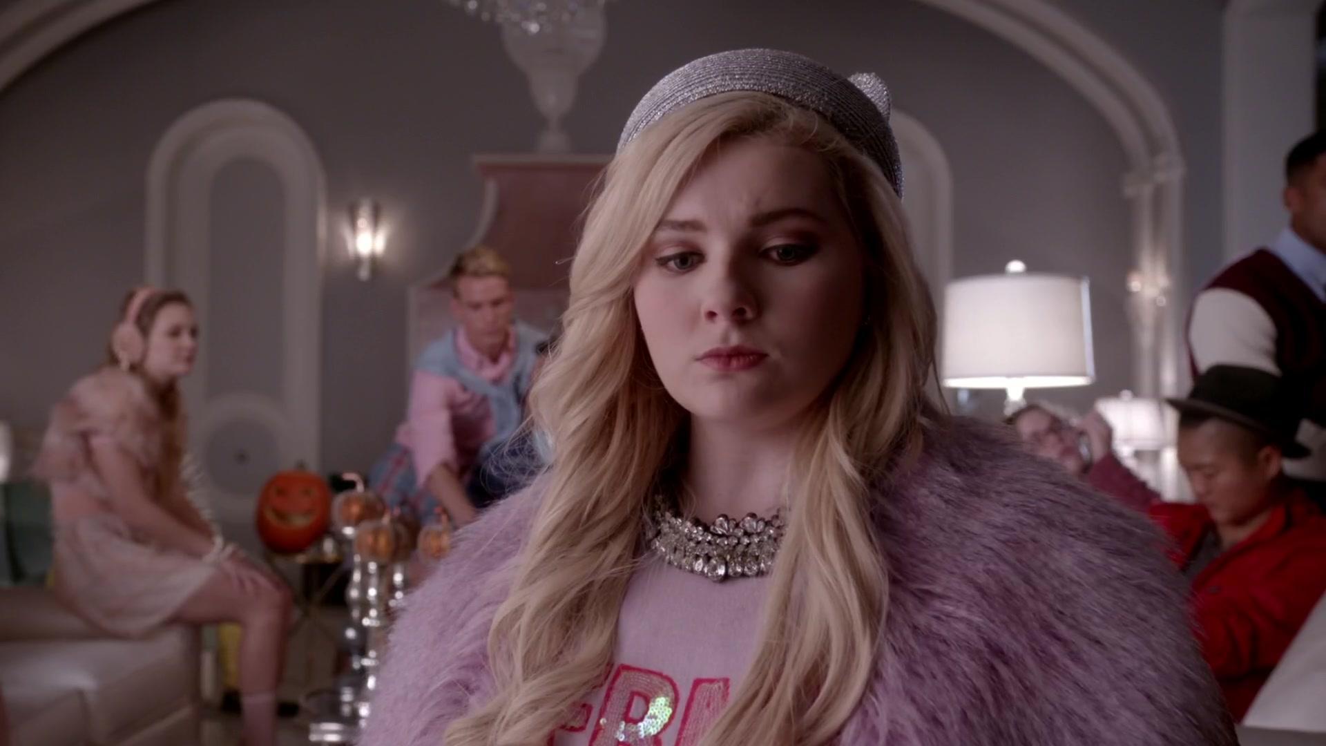 Scream_Queens_2015_S01E05_Pumpkin_Patch_1080p_1285.jpg