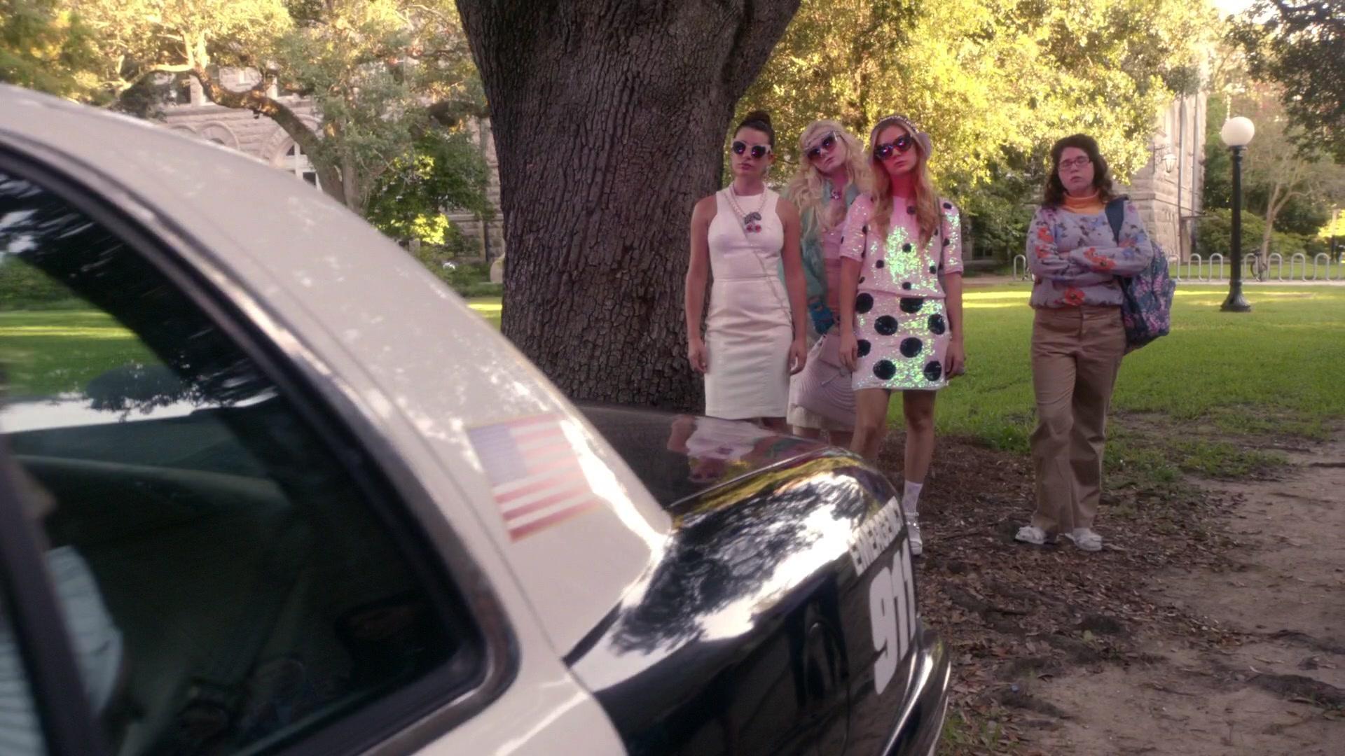 Scream_Queens_2015_S01E05_Pumpkin_Patch_1080p_2085.jpg