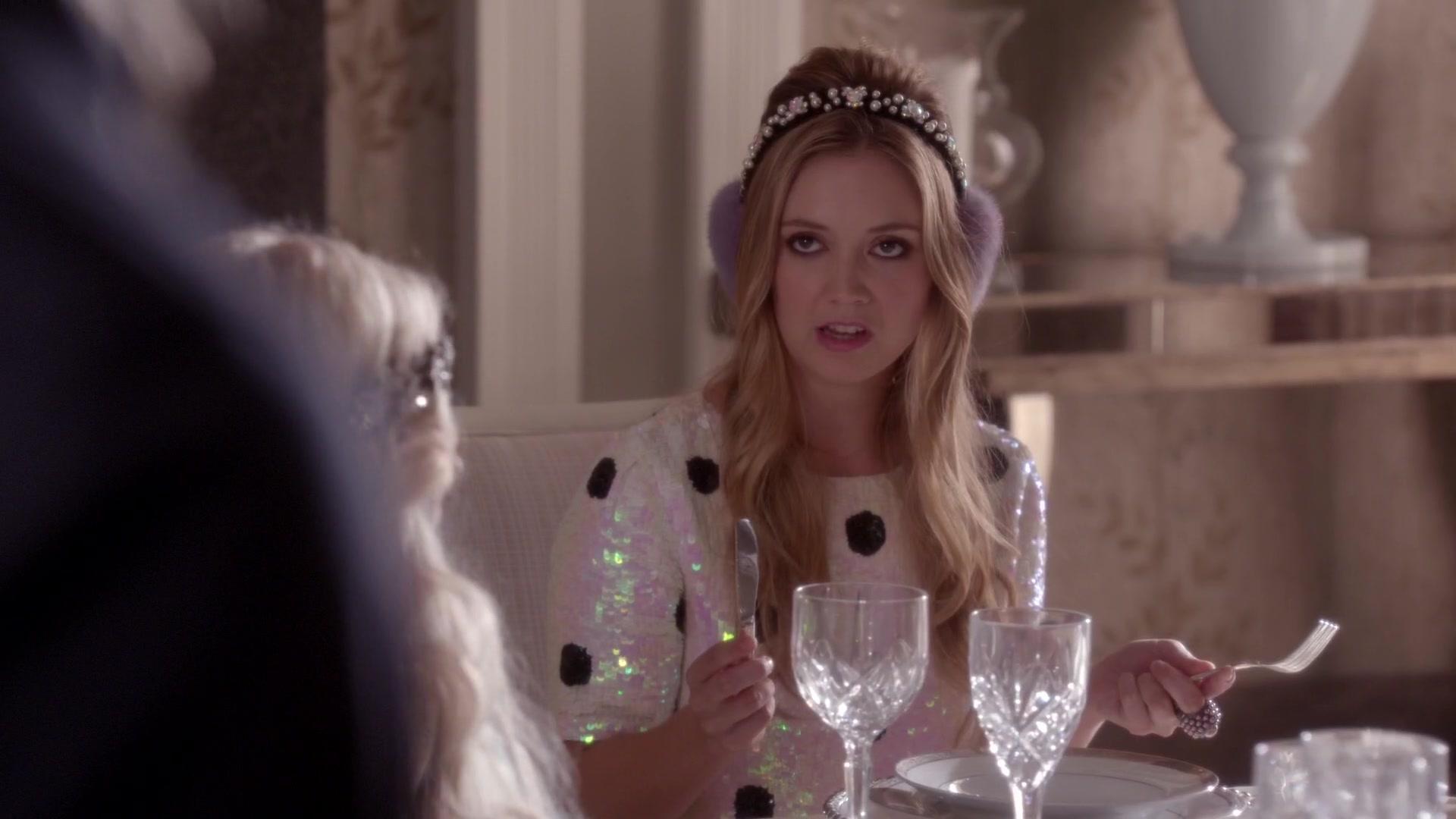 Scream_Queens_2015_S01E05_Pumpkin_Patch_1080p_2306.jpg