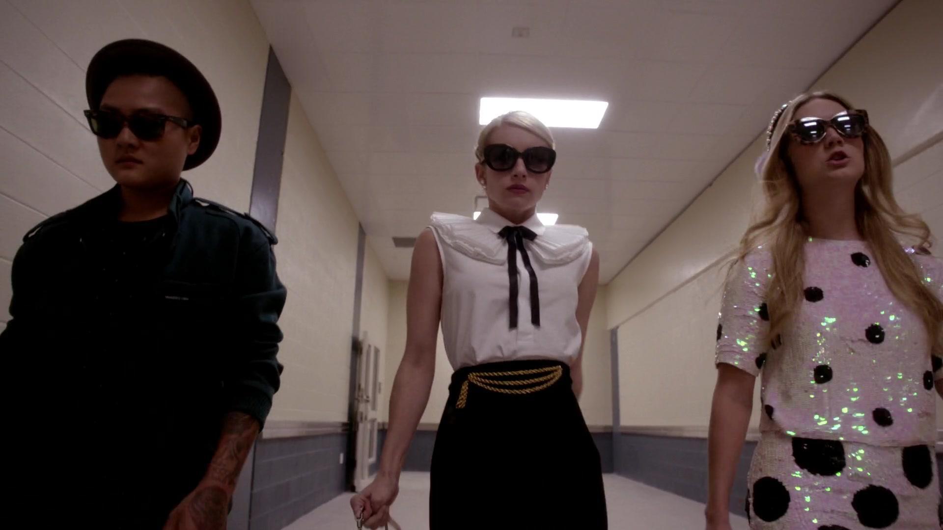 Scream_Queens_2015_S01E05_Pumpkin_Patch_1080p_2995.jpg