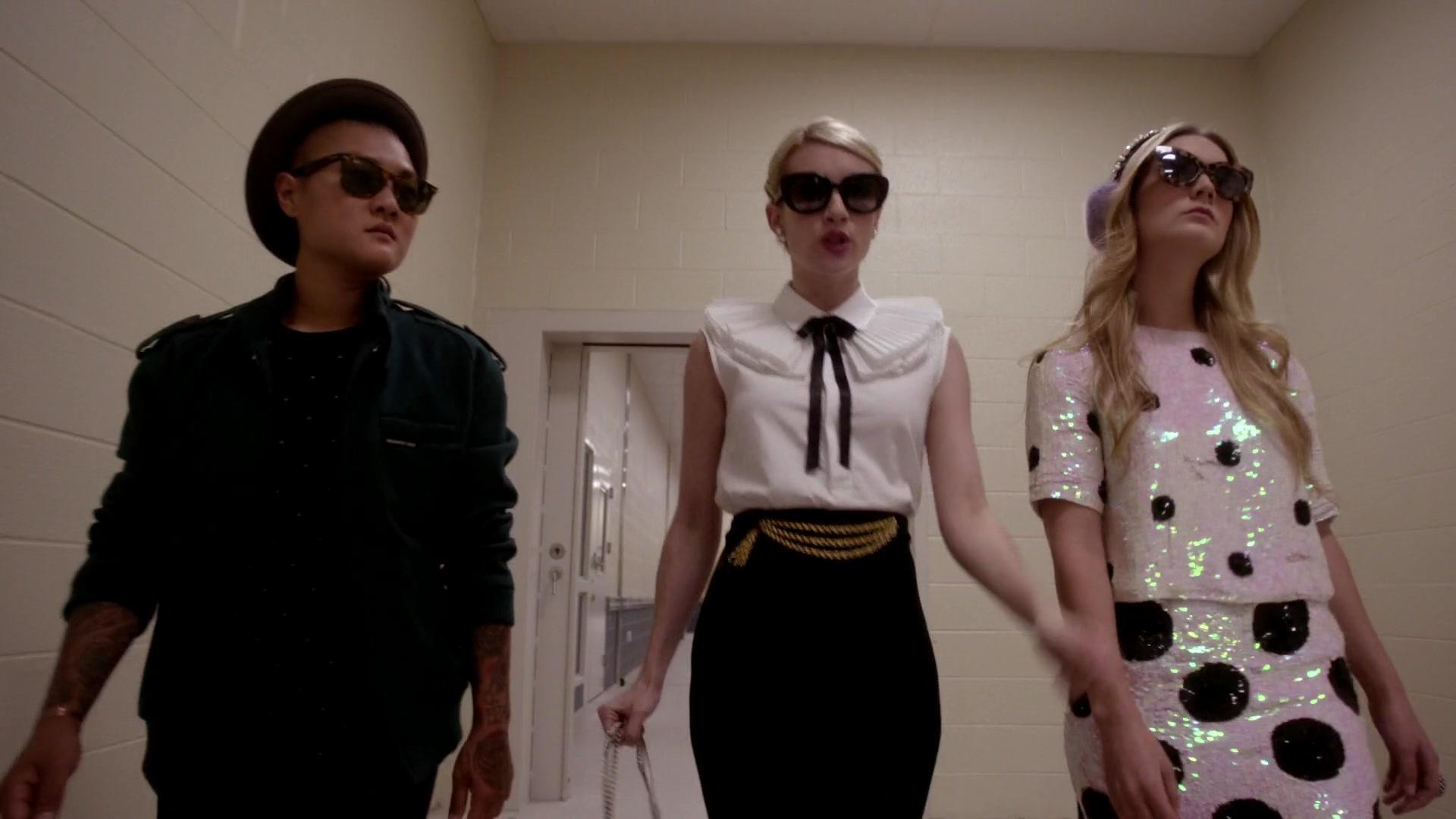 Scream_Queens_2015_S01E05_Pumpkin_Patch_1080p_3020.jpg