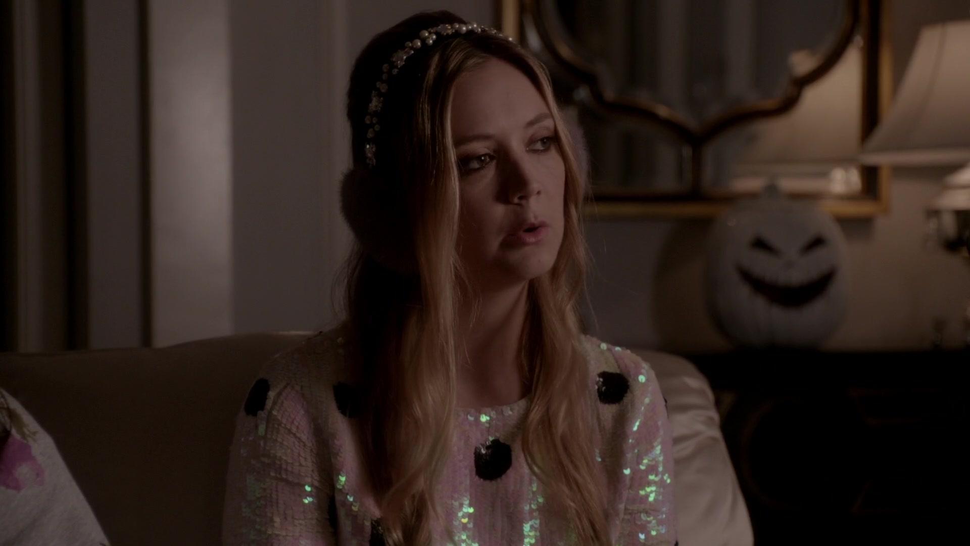 Scream_Queens_2015_S01E05_Pumpkin_Patch_1080p_5738.jpg