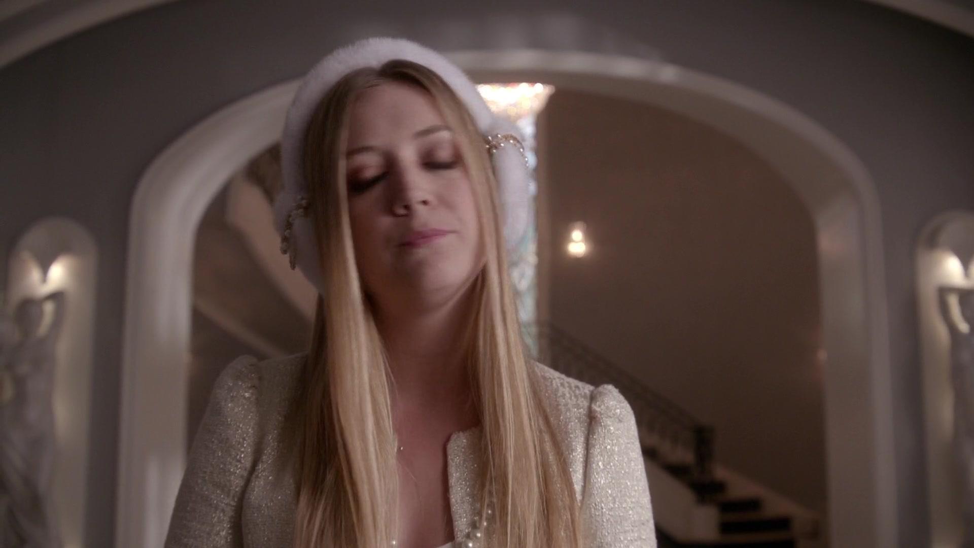 Scream_Queens_2015_S01E06_Seven_Minutes_in_Hell_1102.jpg
