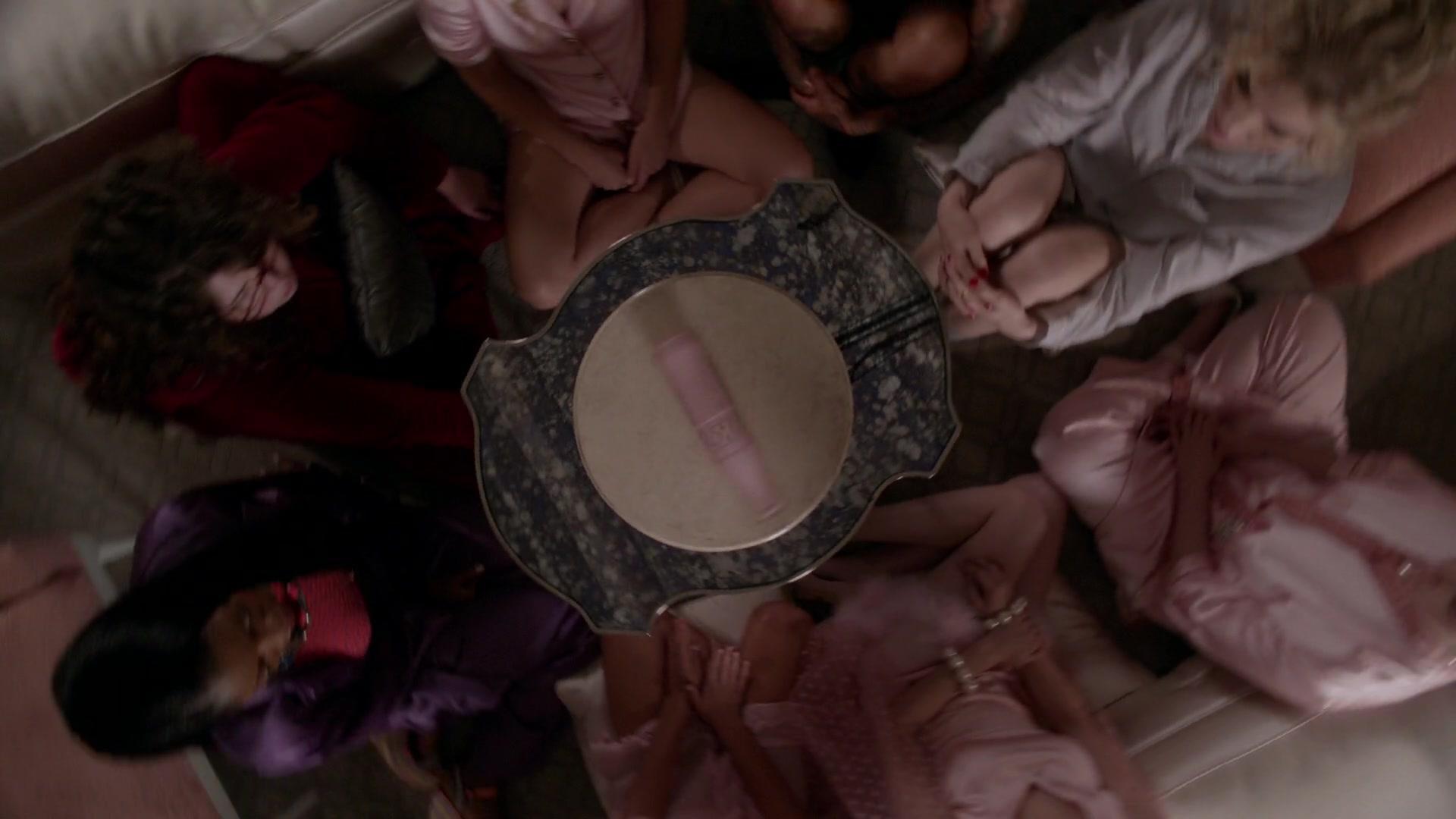 Scream_Queens_2015_S01E06_Seven_Minutes_in_Hell_1452.jpg
