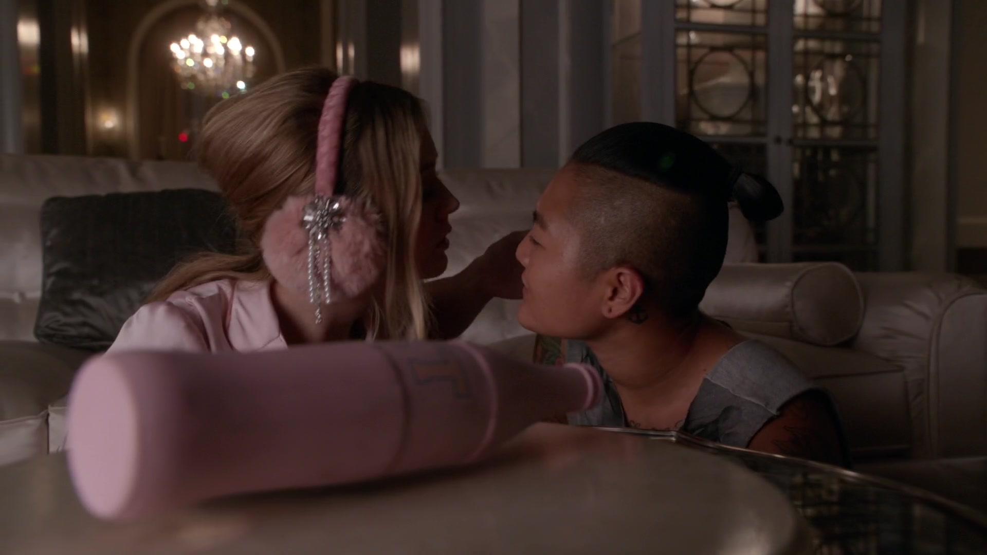 Scream_Queens_2015_S01E06_Seven_Minutes_in_Hell_1570.jpg