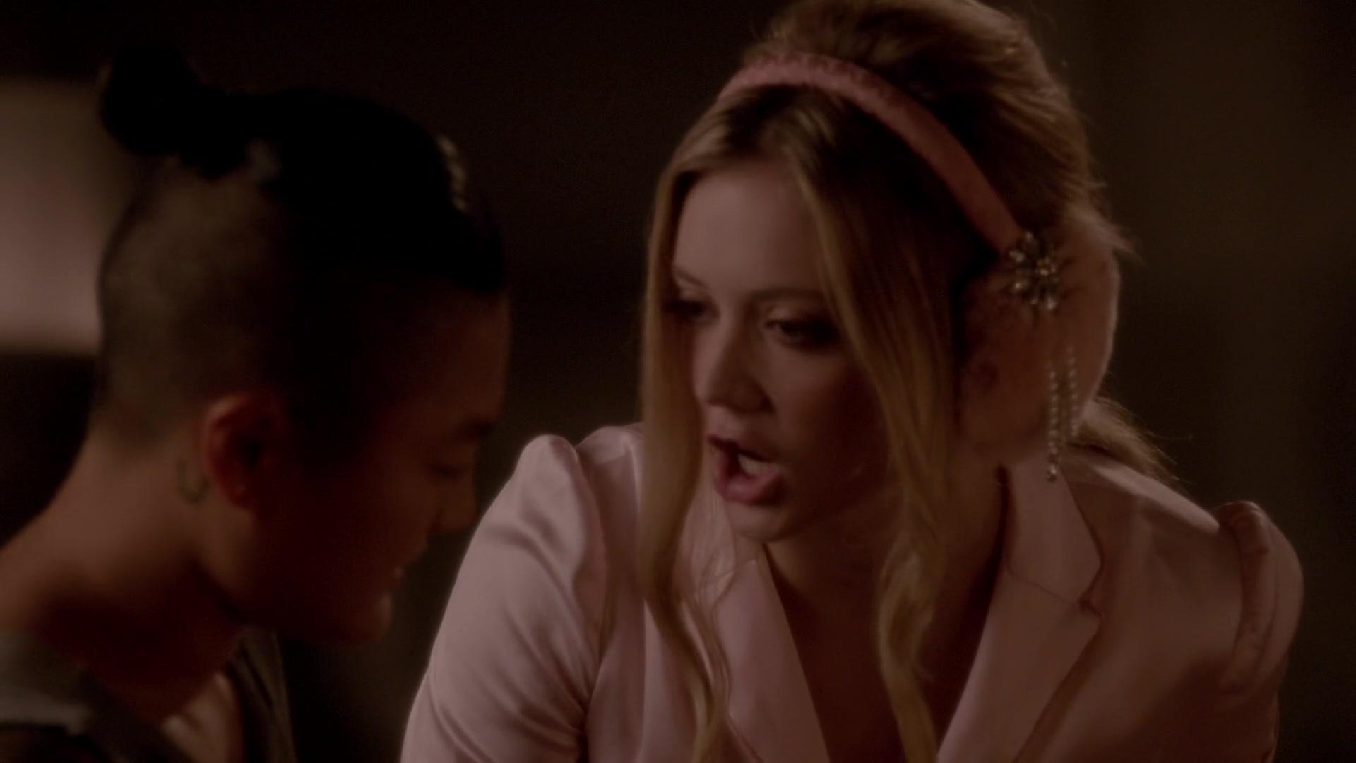 Scream_Queens_2015_S01E06_Seven_Minutes_in_Hell_3122.jpg