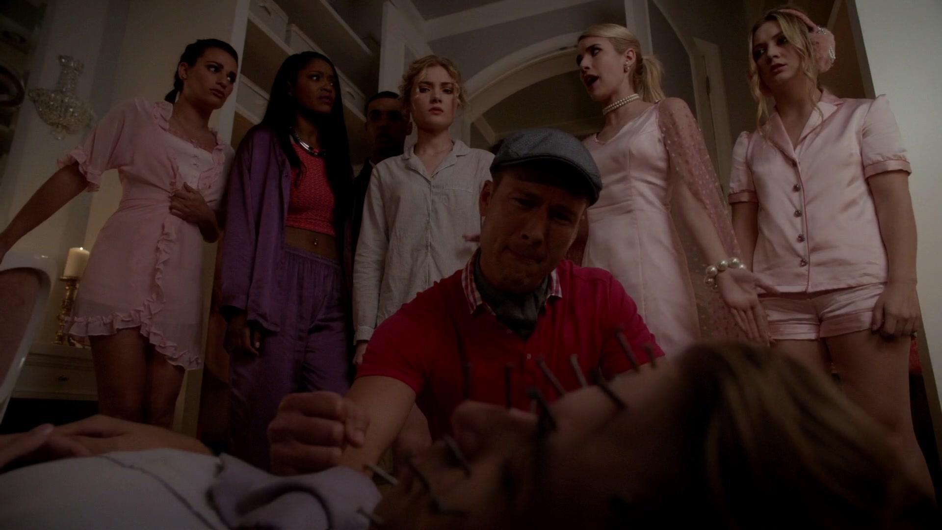 Scream_Queens_2015_S01E06_Seven_Minutes_in_Hell_4634.jpg
