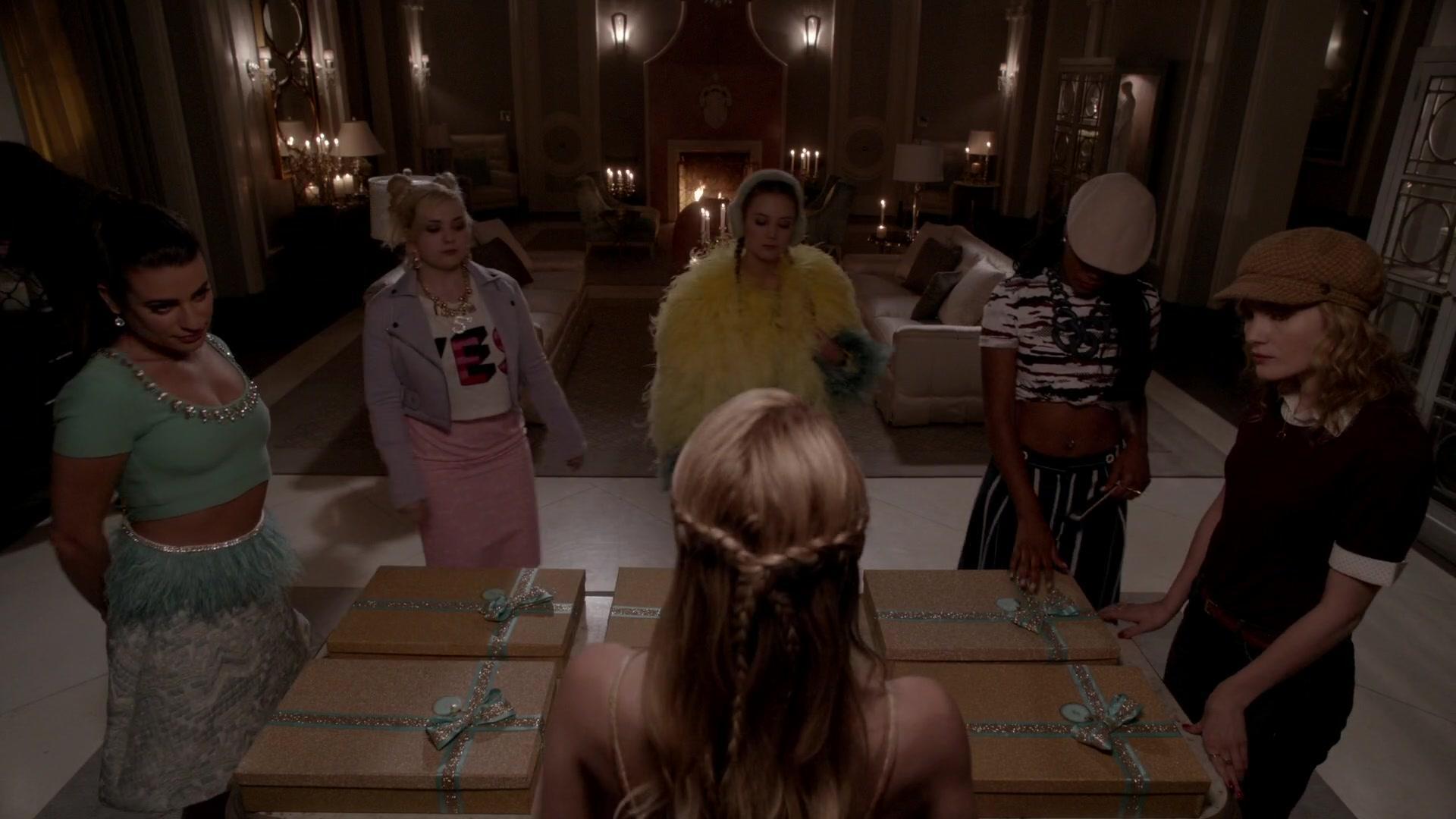 Scream_Queens_2015_S01E06_Seven_Minutes_in_Hell_5846.jpg