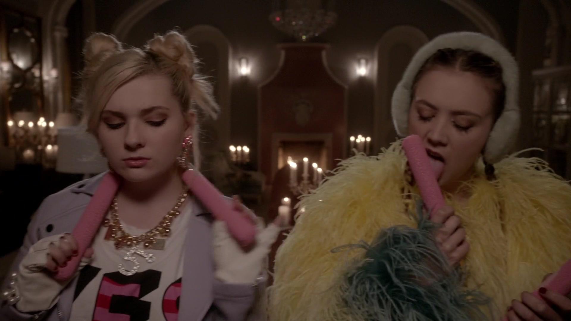 Scream_Queens_2015_S01E06_Seven_Minutes_in_Hell_5889.jpg