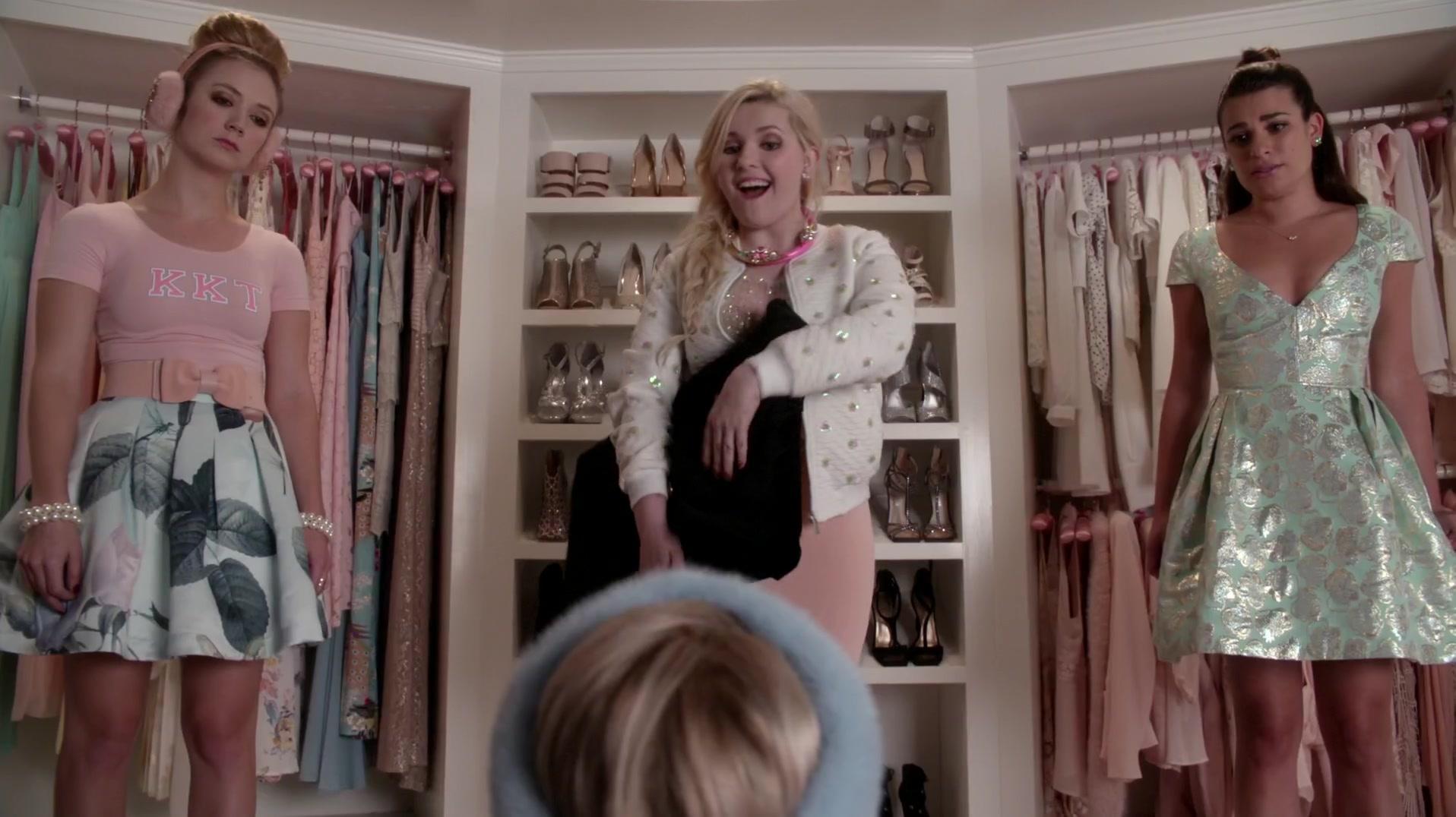 Scream_Queens_2015_S01E07_Beware_of_Young_Girls_0497.jpg