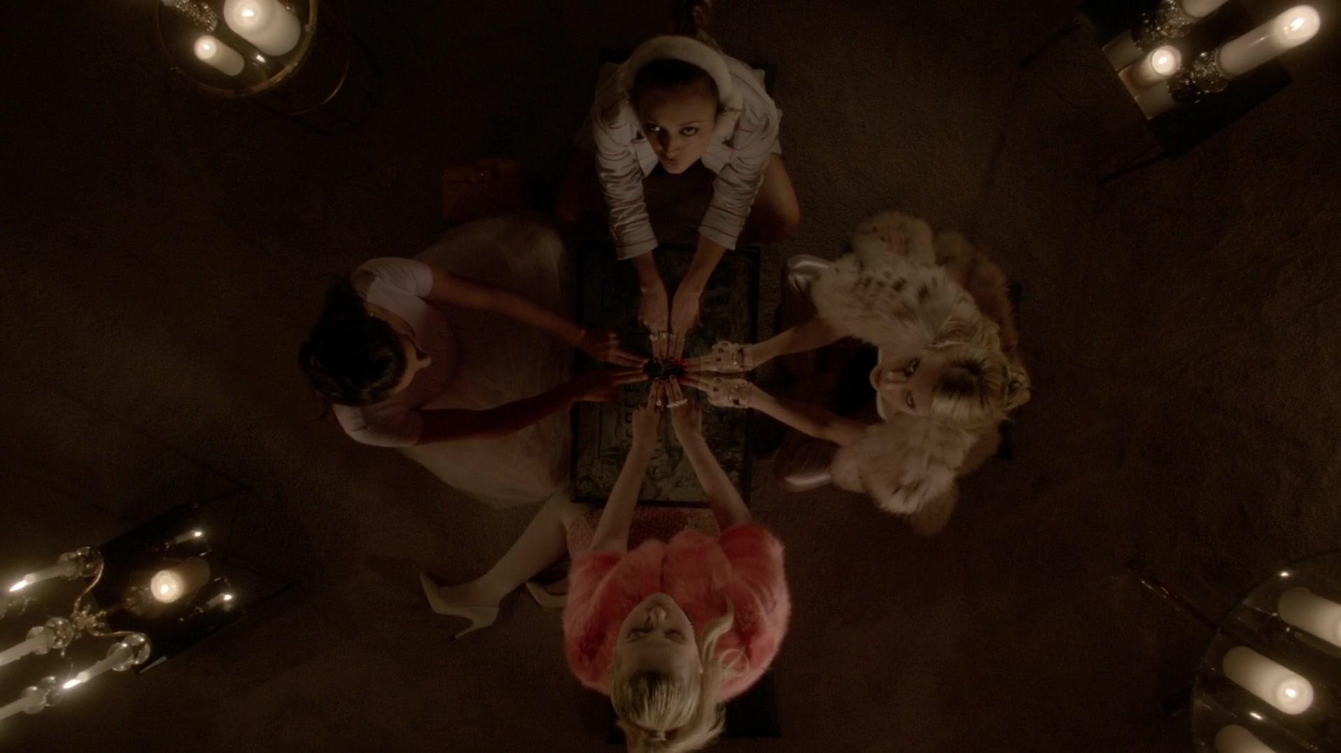 Scream_Queens_2015_S01E07_Beware_of_Young_Girls_3992.jpg