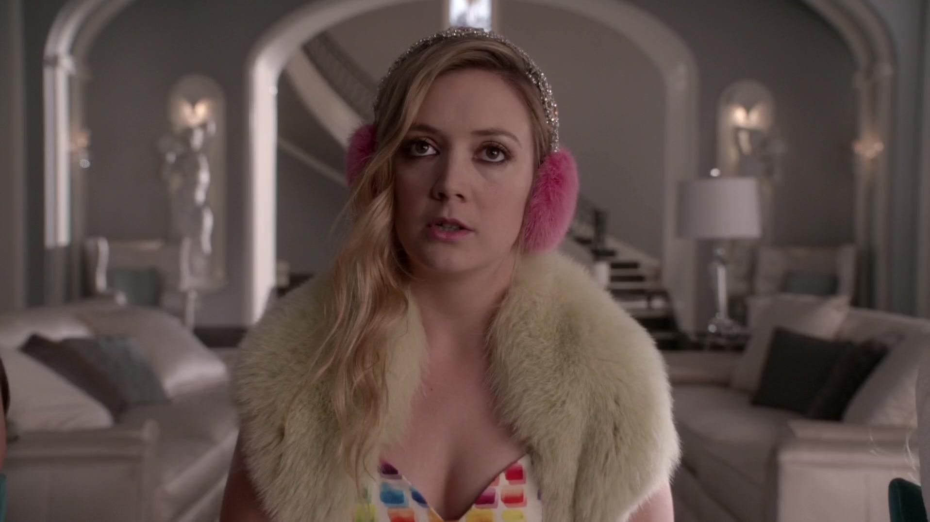 Scream_Queens_2015_S01E07_Beware_of_Young_Girls_5507.jpg Scream_Queens_2015_S01E07_Beware_of_Young_Girls_5507.jpg